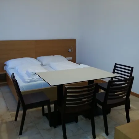 Hotel Aton 3*