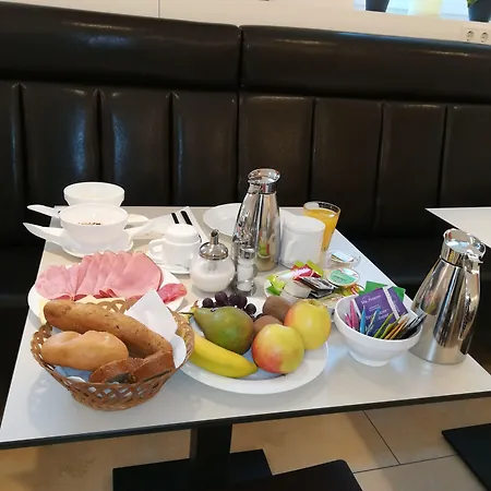 アトン 3*