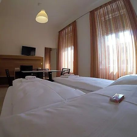 Aton 3* Graz