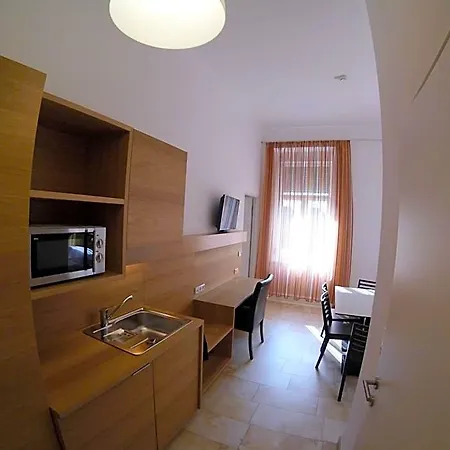 Aton Hotel