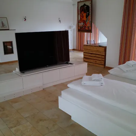 Hotel Aton