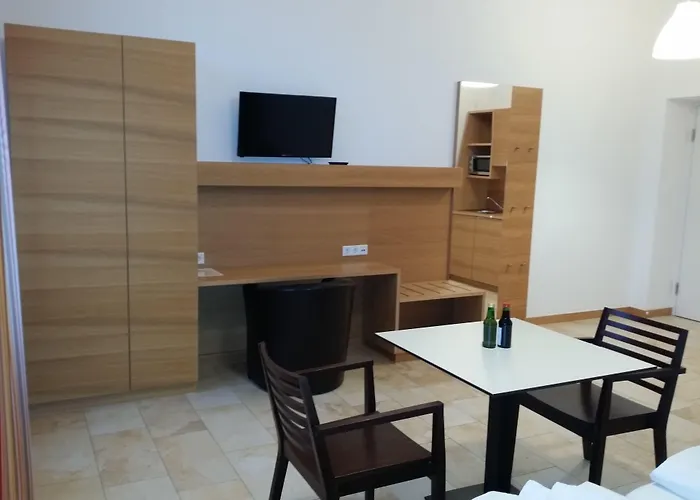 Aton מלון גראץ