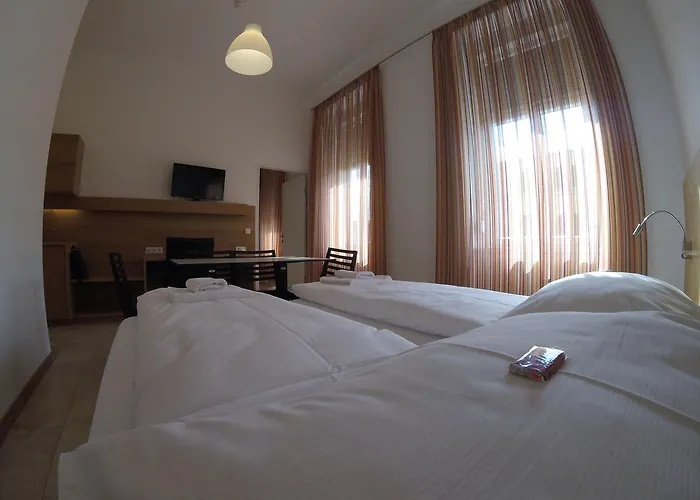 Ξενοδοχείο Aton